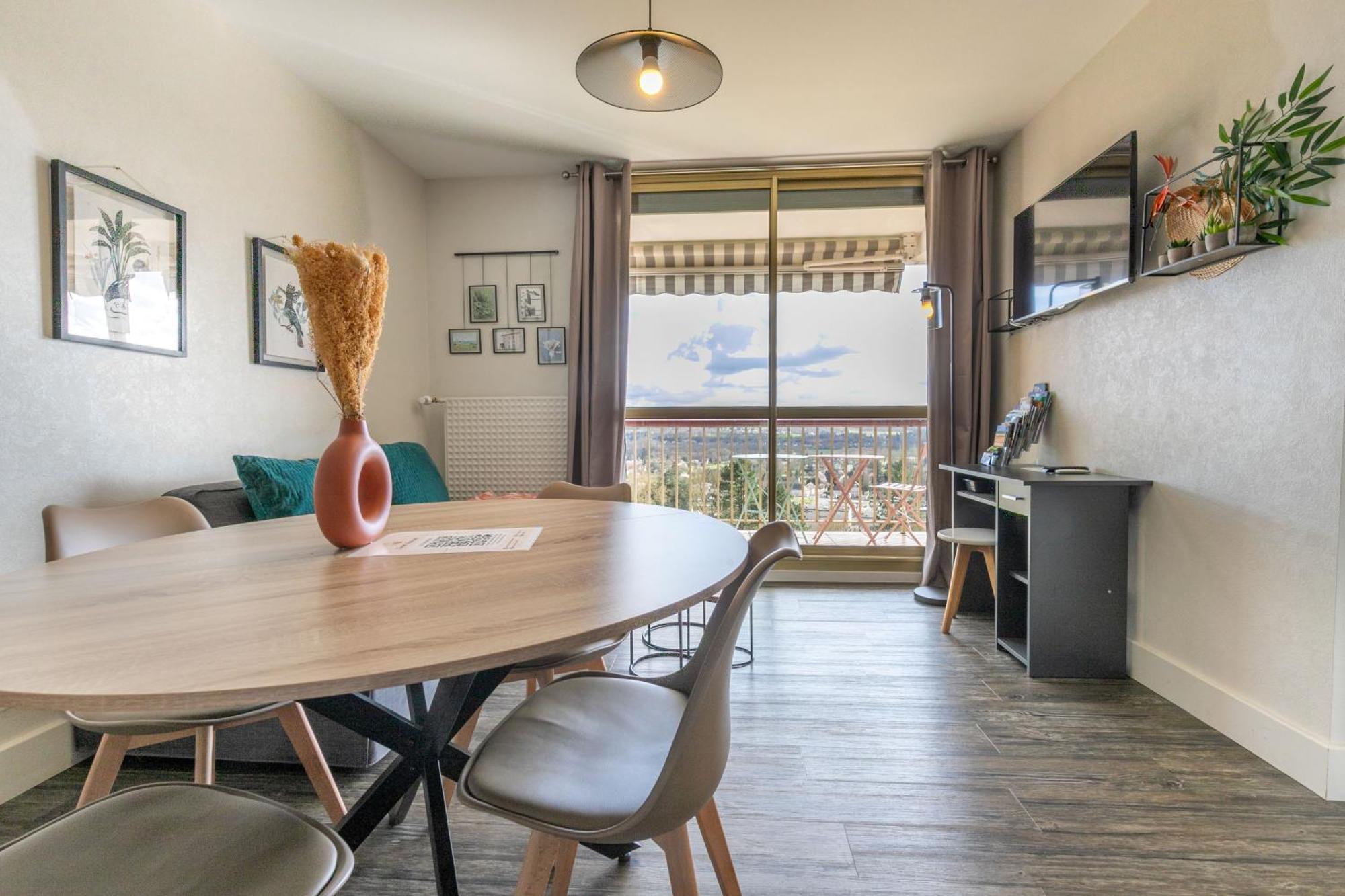 Le T3 Chaumont- Terrasse Avec Vue - Entre Beauval Et Chateaux Apartment *